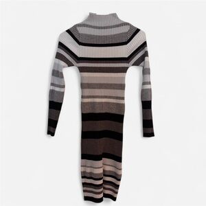 Vine and Valley Ribbed Sweater Dress Size Medium
